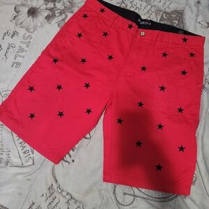 Red Star-Patterned Men's Shorts